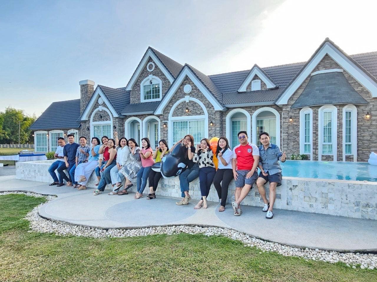 คำมณี พูลวิลล่า