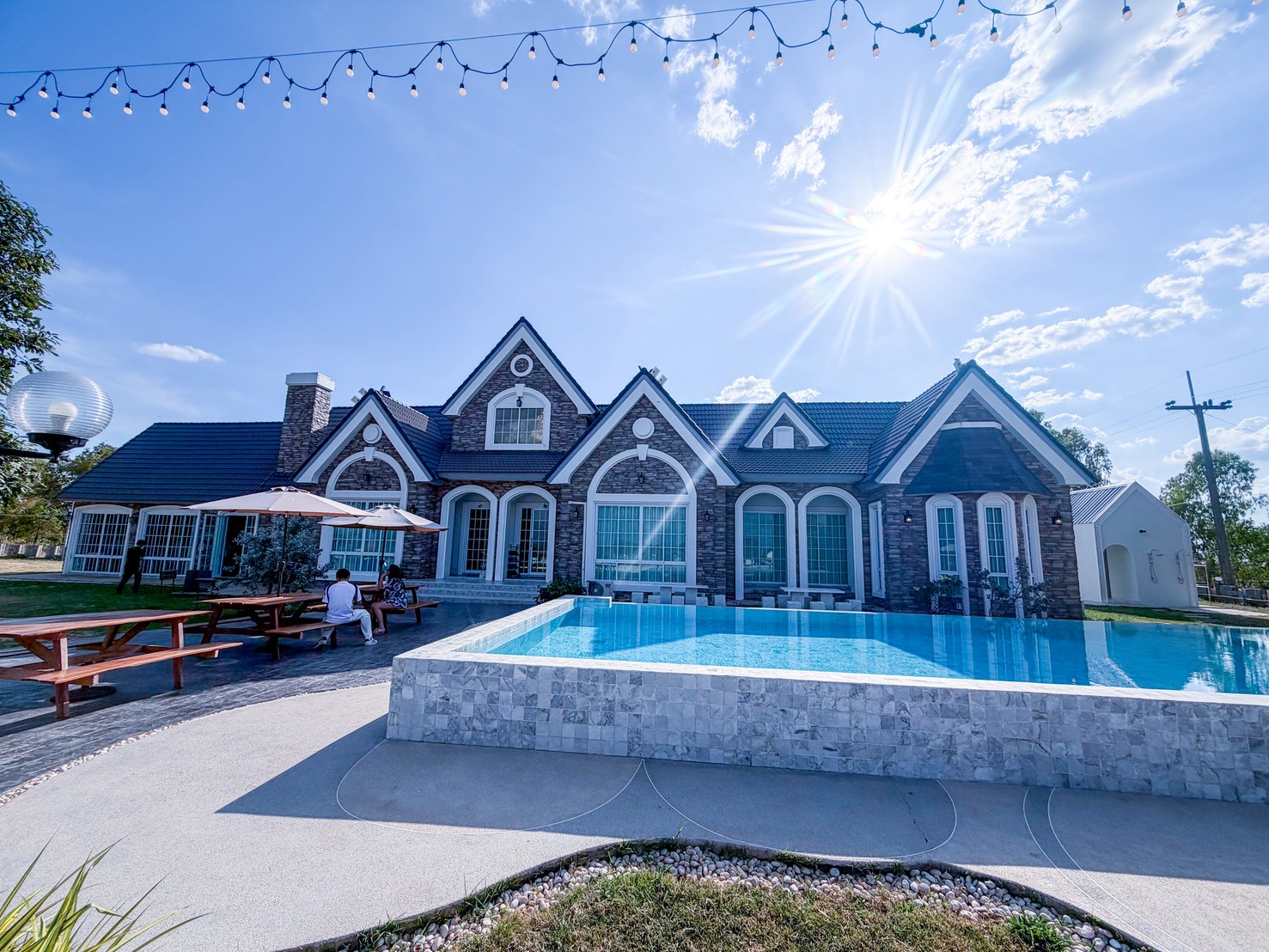 บรรยากาศภายนอก 