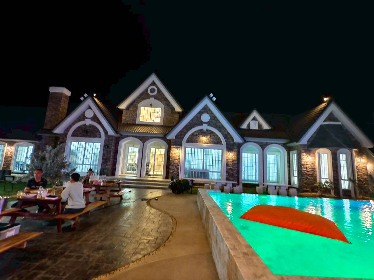 บรรยากาศภายนอก 